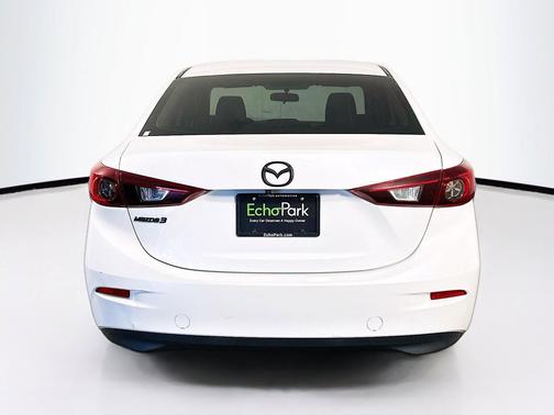 Snowflake White Pearl Mica 2016 Mazda Mazda3 i Sport