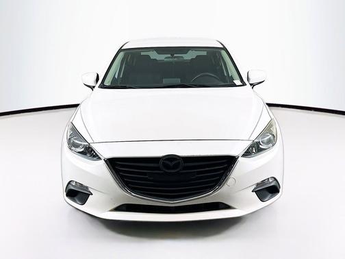Snowflake White Pearl Mica 2016 Mazda Mazda3 i Sport