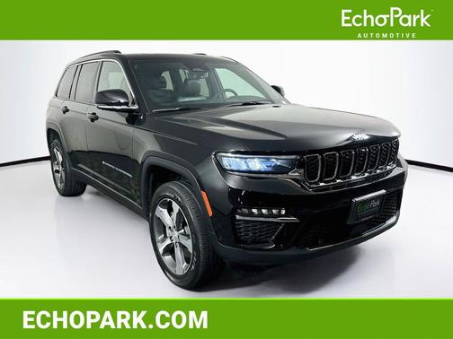 Diamond Black Crystal Pearlcoat 2024 Jeep Grand Cherokee 4xe Base