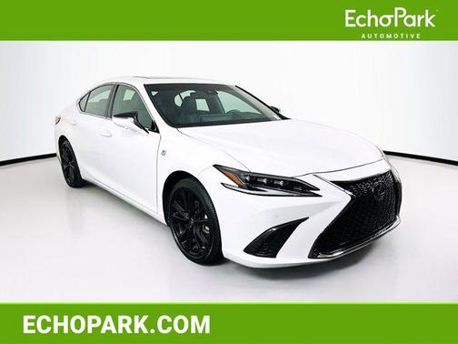 2023 Lexus ES 300h F SPORT Handling