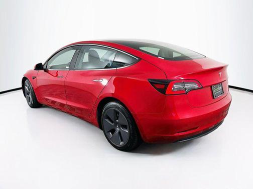 2022 Tesla Model 3 Standard Range