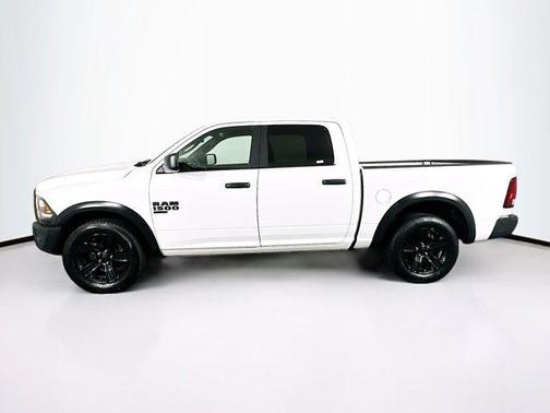 2024 RAM 1500 Classic Warlock Crew Cab 4x2 5'7' Box
