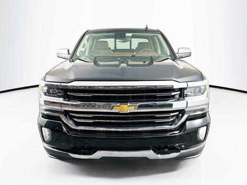 2017 Chevrolet Silverado 1500 High Country