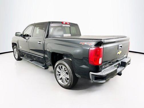 2017 Chevrolet Silverado 1500 High Country