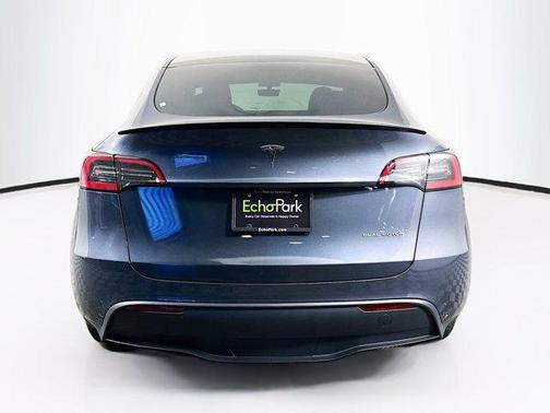 Deep Blue Metallic 2023 Tesla Model Y Long Range Dual Motor All-Wheel Drive