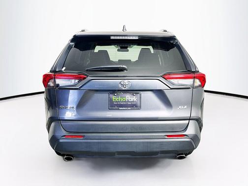 Magnetic Gray Metallic 2025 Toyota RAV4 XLE
