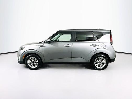 Steel Gray 2025 Kia Soul LX