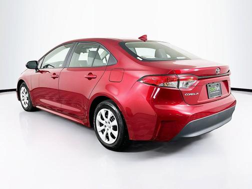 Ruby Flare Pearl 2025 Toyota Corolla LE