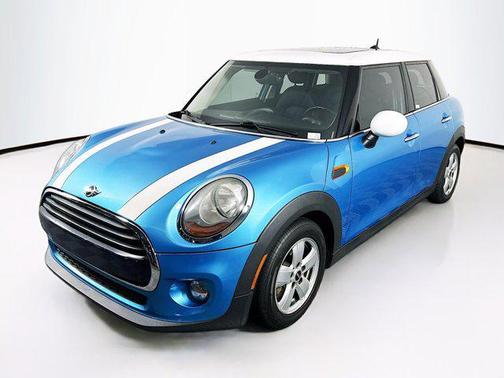 2017 MINI Hardtop Cooper