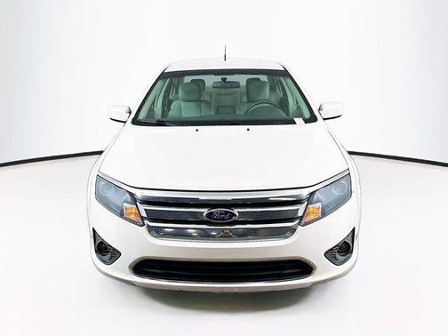 White 2012 Ford Fusion SE
