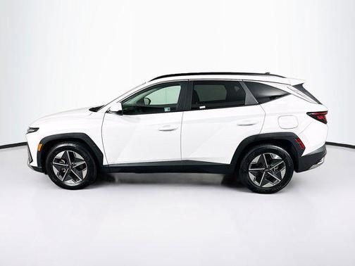 Serenity White Pearl 2025 Hyundai TUCSON SEL