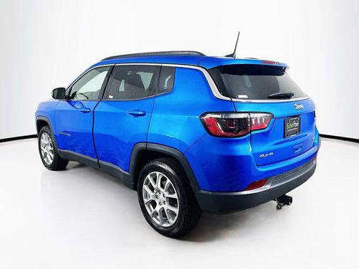 2024 Jeep Compass Latitude Lux