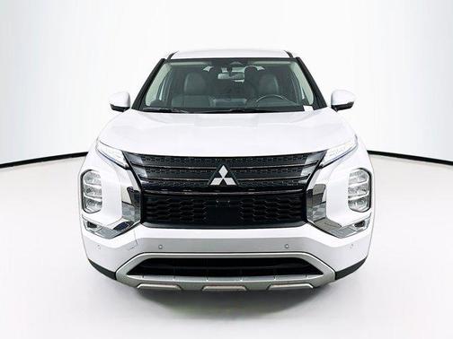 2024 Mitsubishi Outlander SE 2.5 2WD