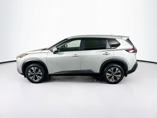 Brilliant Silver Metallic 2023 Nissan Rogue SV