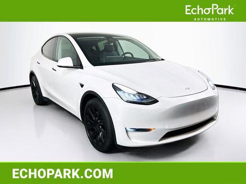 2022 Tesla Model Y Long Range Dual Motor All-Wheel Drive