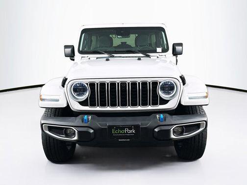Bright White Clearcoat 2024 Jeep Wrangler 4xe Sahara
