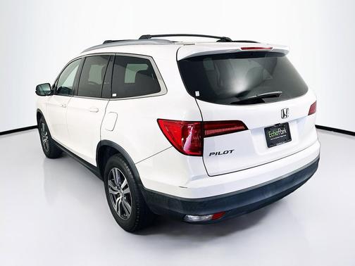 White Diamond Pearl 2016 Honda Pilot EX-L