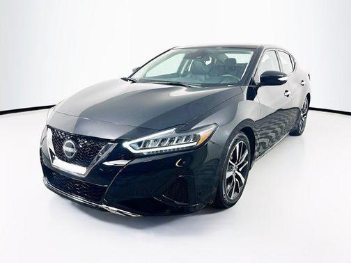 2023 Nissan Maxima SV Xtronic CVT