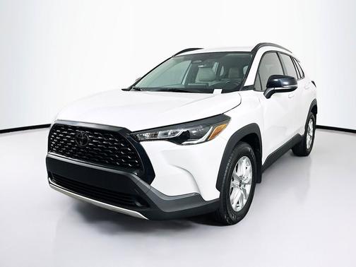 Wind Chill Pearl 2025 Toyota Corolla Cross LE