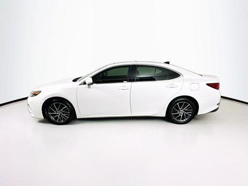 Eminent White Pearl 2017 Lexus ES 350 Base