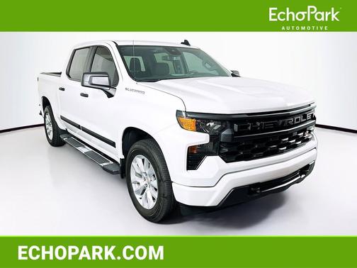Summit White 2023 Chevrolet Silverado 1500 Custom