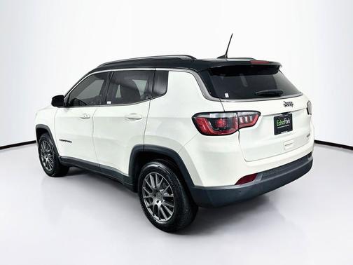 White Clearcoat 2018 Jeep Compass Latitude