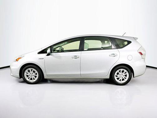 2014 Toyota Prius v Three
