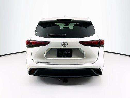 2020 Toyota Highlander L