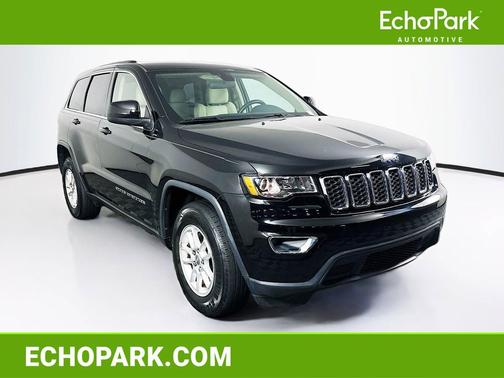 Diamond Black Crystal Pearlcoat 2018 Jeep Grand Cherokee Laredo