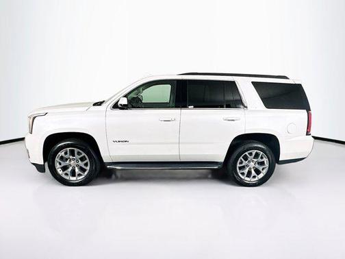 White 2019 GMC Yukon SLT
