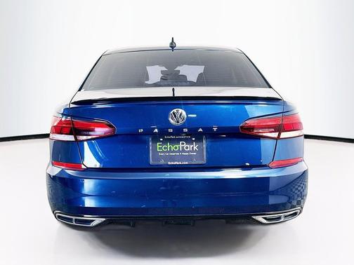 Tourmaline Blue Metallic 2020 Volkswagen Passat 2.0T R-Line
