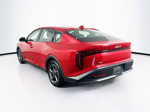 Currant Red 2025 Kia K4 LXS