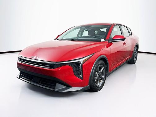 Currant Red 2025 Kia K4 LXS