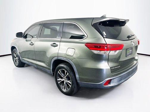 2019 Toyota Highlander LE Plus