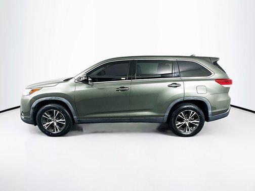 2019 Toyota Highlander LE Plus