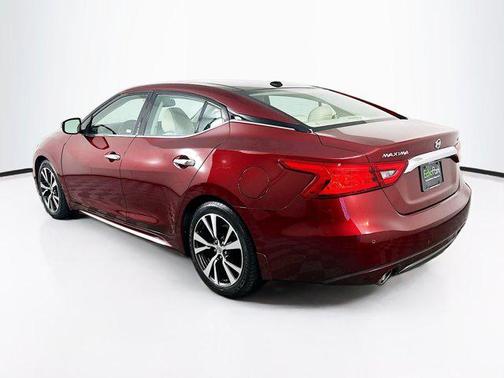 Maroon 2016 Nissan Maxima 3.5 SL