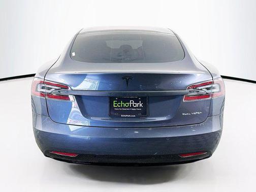2020 Tesla Model S Long Range