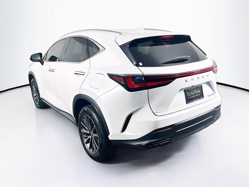 Eminent White Pearl 2022 Lexus NX 250 Base