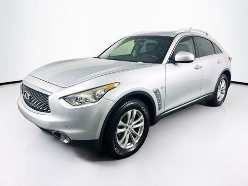 2017 INFINITI QX70 Base