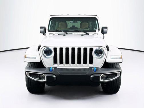 Bright White Clearcoat 2023 Jeep Wrangler 4xe Sahara