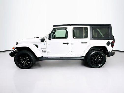 Bright White Clearcoat 2023 Jeep Wrangler 4xe Sahara