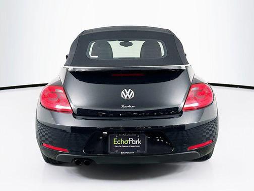 2016 Volkswagen Beetle 1.8T SE