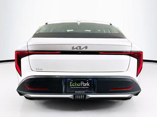 Snow White Pearl 2025 Kia K4 LXS