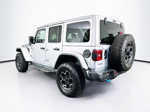 Silver Zynith Clearcoat 2023 Jeep Wrangler 4xe Rubicon