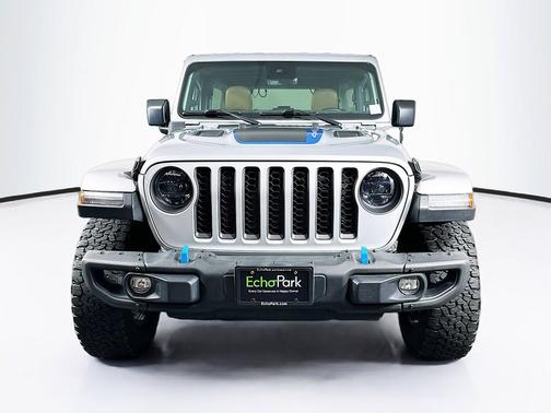 Silver Zynith Clearcoat 2023 Jeep Wrangler 4xe Rubicon