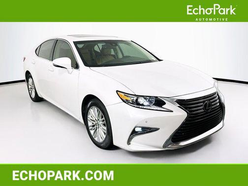 Eminent White Pearl 2017 Lexus ES 350 Base