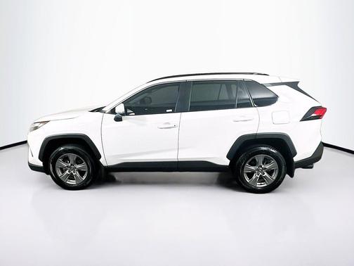Ice Cap 2025 Toyota RAV4 XLE