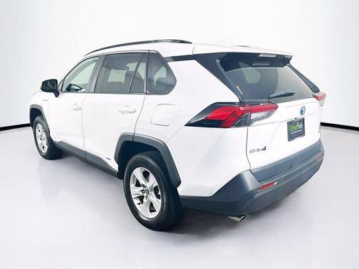 2020 Toyota RAV4 Hybrid XLE