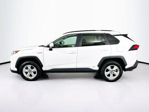 2020 Toyota RAV4 Hybrid XLE