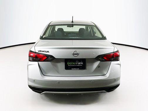 2024 Nissan Versa 1.6 S